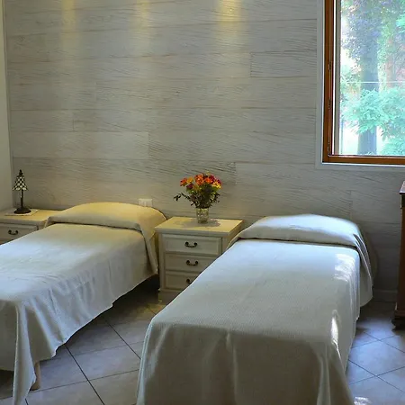 La Quercia E Il Gelso ベッド・アンド・ブレックファスト