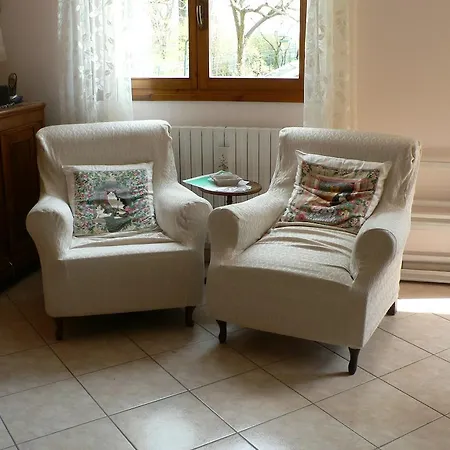 ベッド・アンド・ブレックファスト La Quercia E Il Gelso 3*